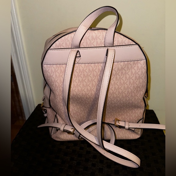 Michael Kora Backpack - Picture 2 of 5